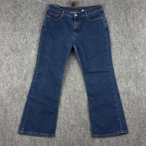Levi's 515 Boot Cut Lower Rise Jeans Women's Size 16 MIS S Dark Wash Denim - Picture 1 of 7